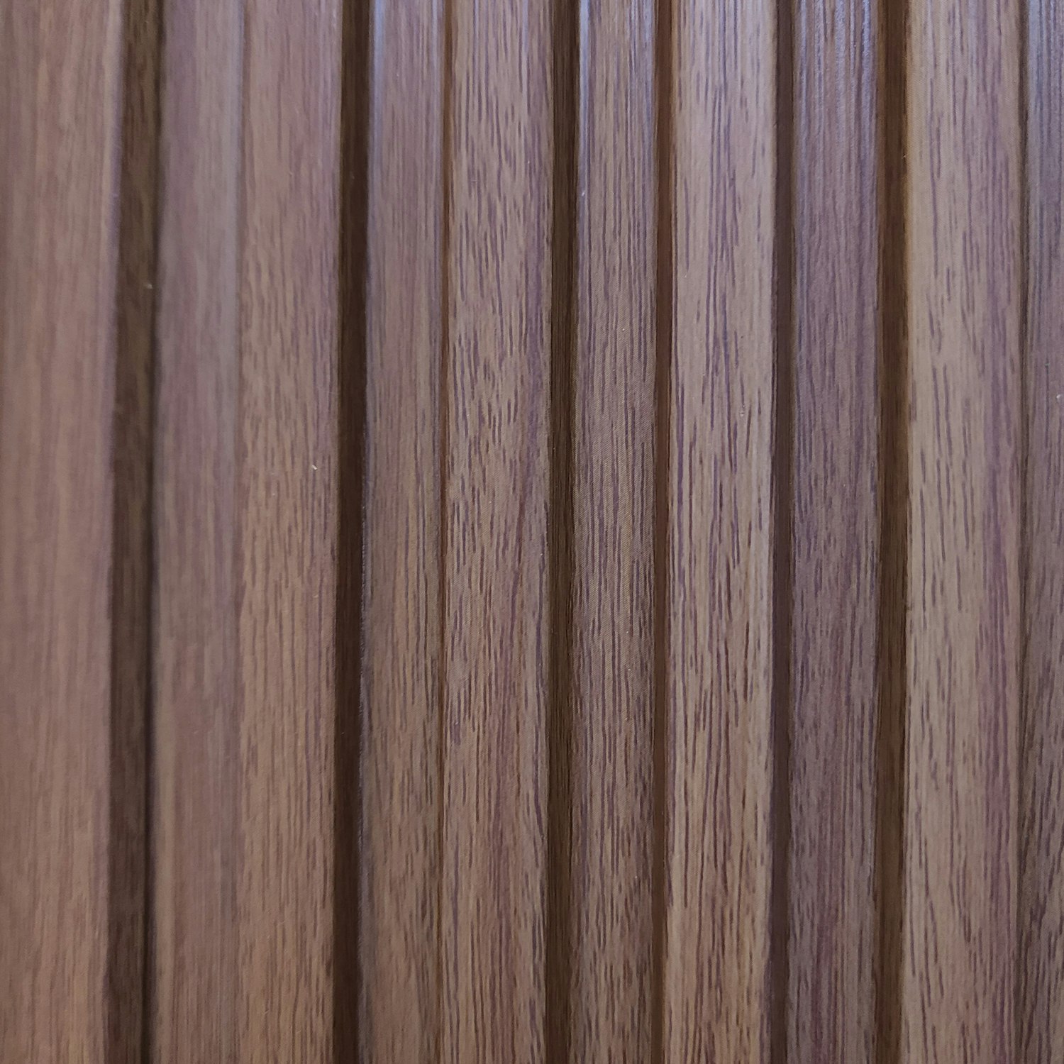 Painel Ripado Amadeirado Teka - Elegância e Funcionalidade | Grudado