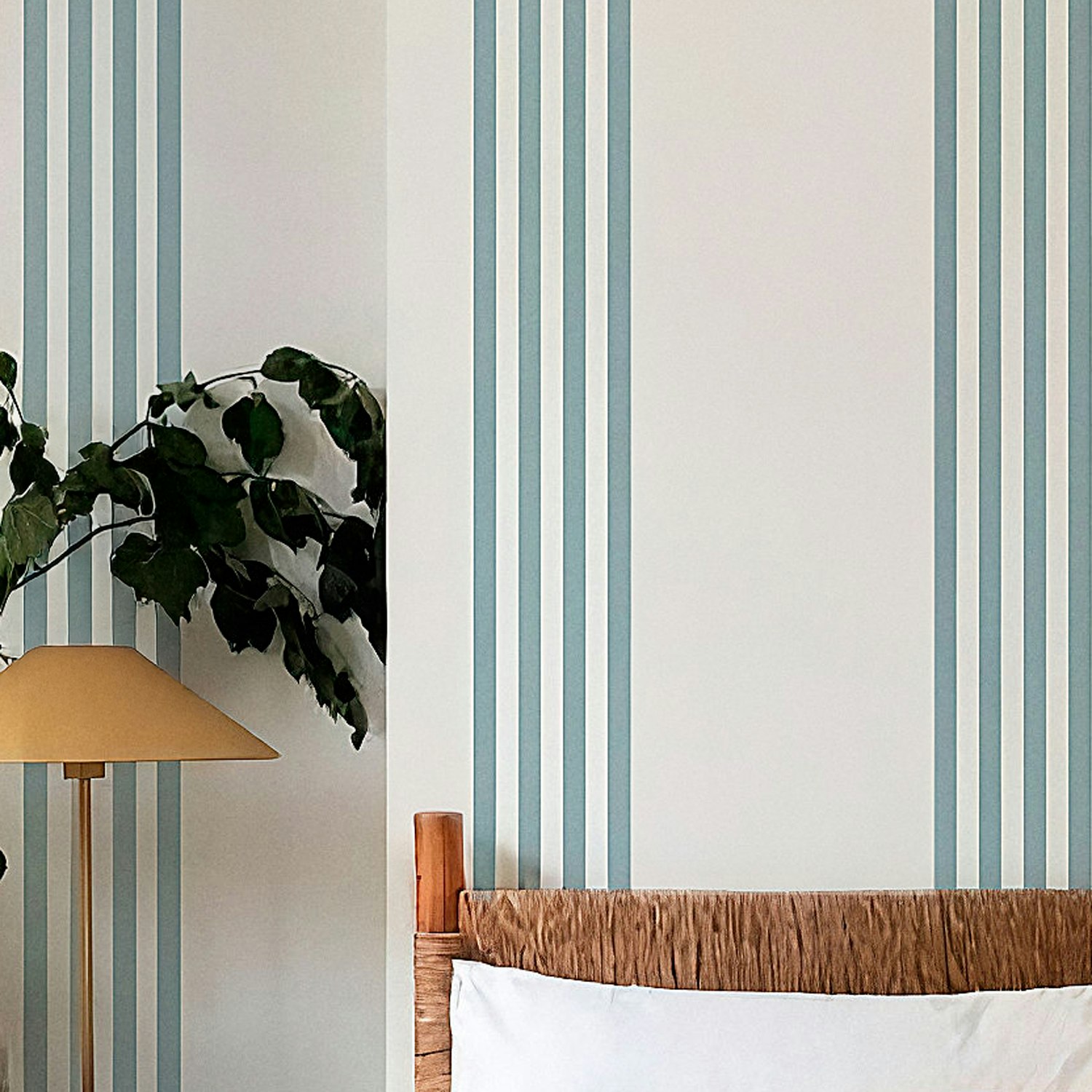 Papel de Parede Listras Finas Elegantes